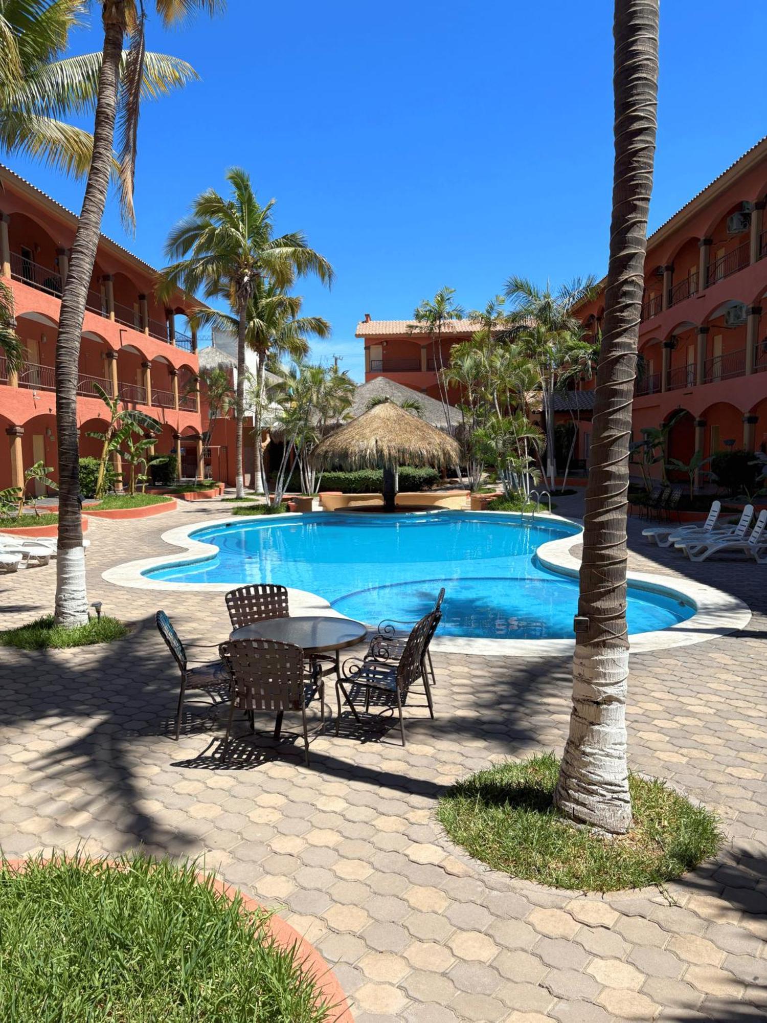 Real Cabos Hotel 3*